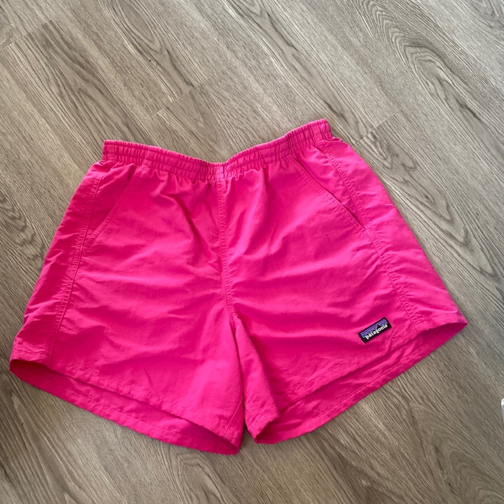 Patagonia Women’s Baggies Shorts 4” - size S